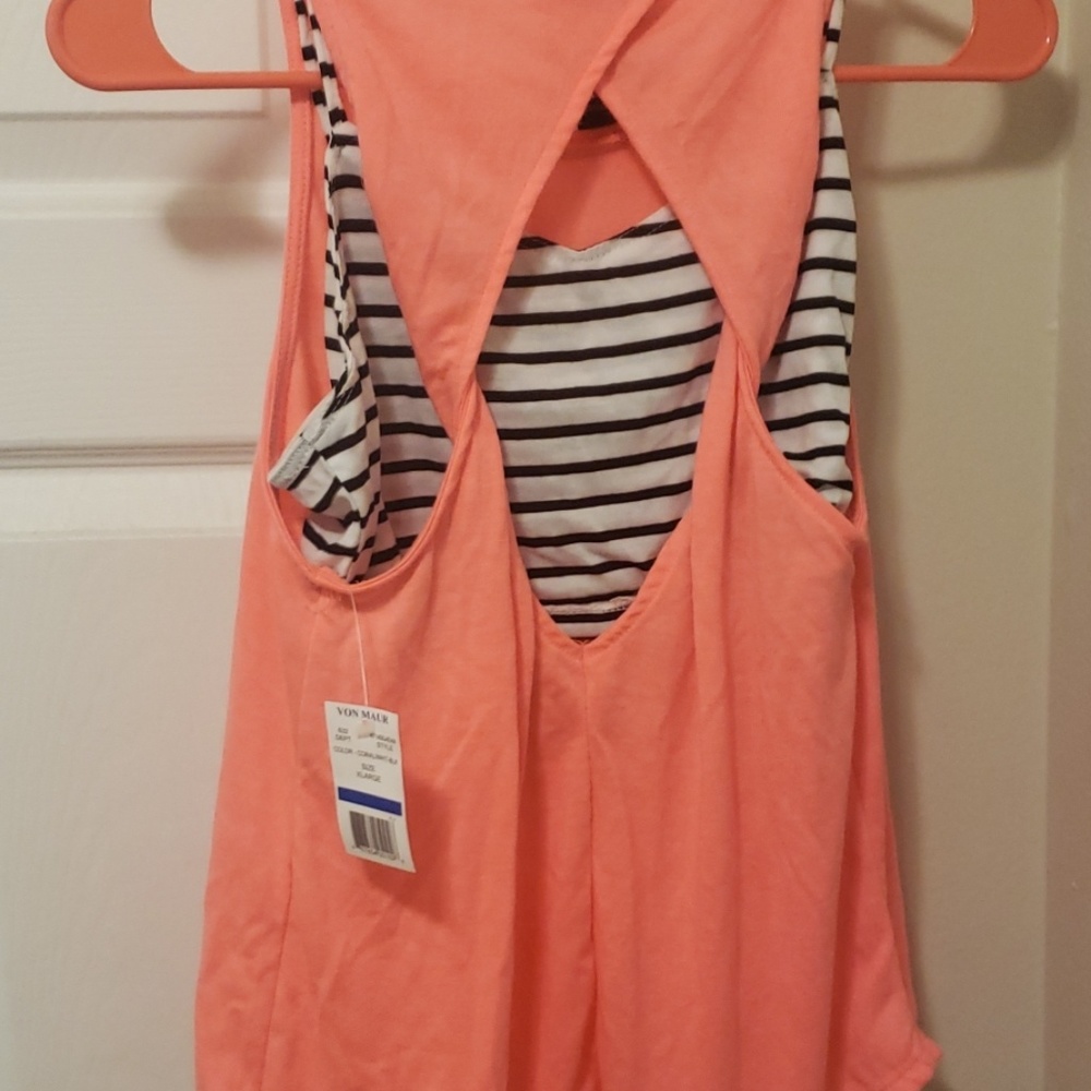Girls top - Picture 3 of 3